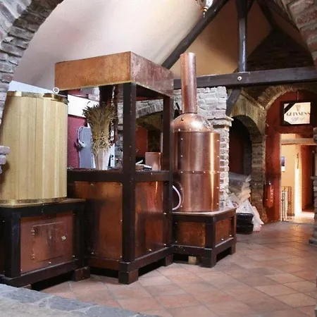 Mcmueller's Brauereigasthof Casa de hóspedes 3*