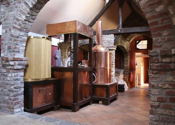 Mcmueller's Brauereigasthof Konukevi 3*